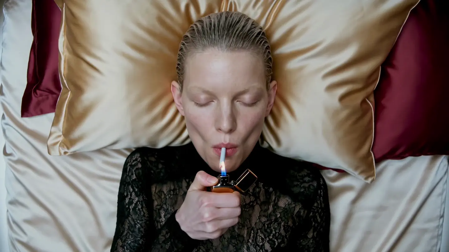 Frame 3 of 6 from Fashion Editorial, Rooms